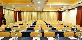 Jinan Zhuo Rui Hotel Hongjialou Zewnętrze zdjęcie