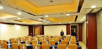 Jinan Zhuo Rui Hotel Hongjialou Zewnętrze zdjęcie